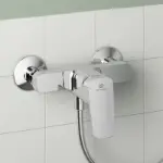 Hromirana baterija za tuš sa ručicom