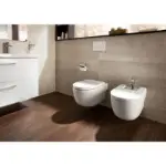 Zidna WC šolja Roca sa sporospuštanjem
